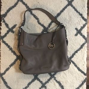 MICHAEL KORS HOBO BAG